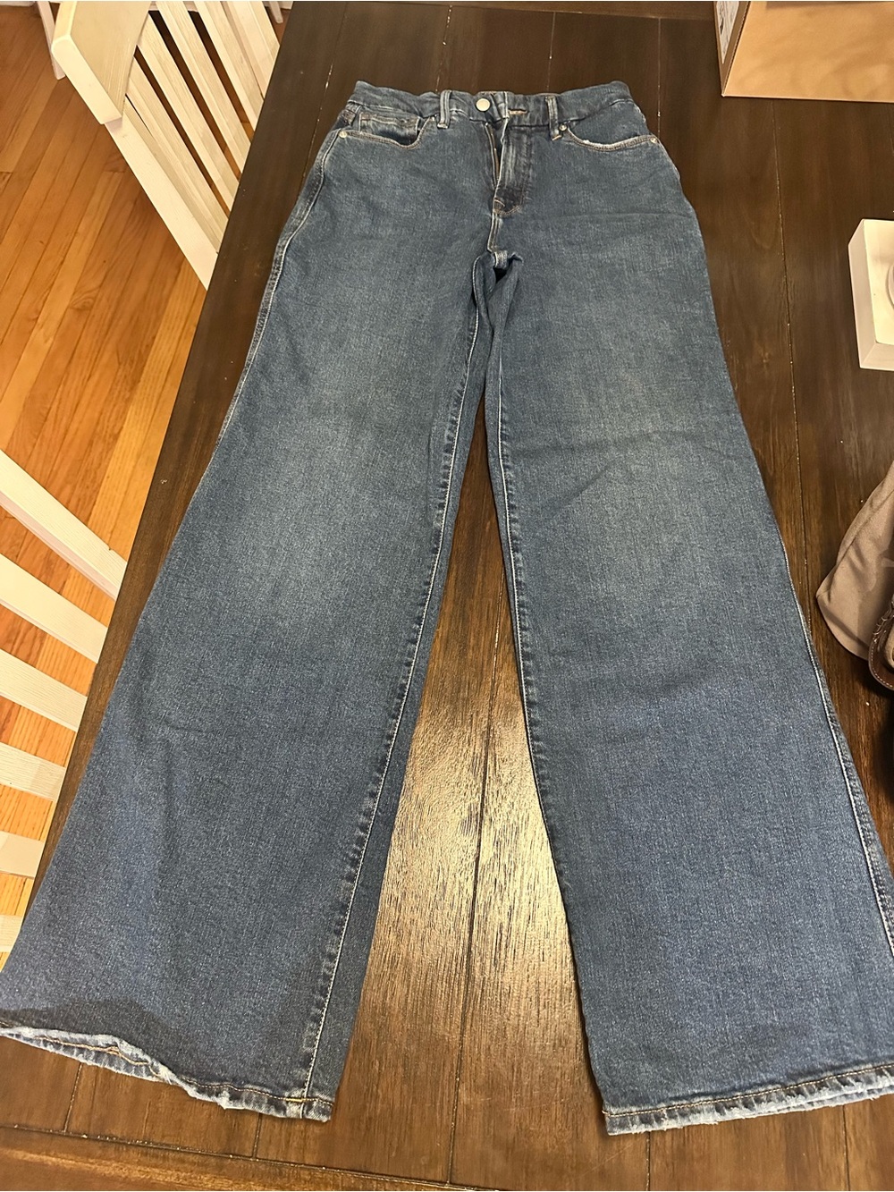 Good American Wide-Leg Jeans in Medium Blue